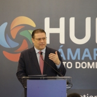 Director Promipyme asiste acto lanzamiento “HUB Cámara Santo Domingo 2026”